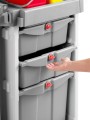 Ergonomiczne otwieranie szuflady wózka Magic jedną ręką