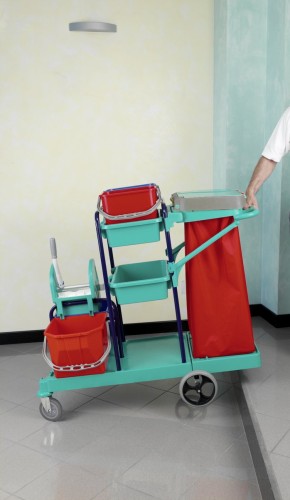 Wózek serwisowy TTS Green Line 150 z wyciskarką TEC, 2 × 15 l i 2 × 12 l – aranżacja
